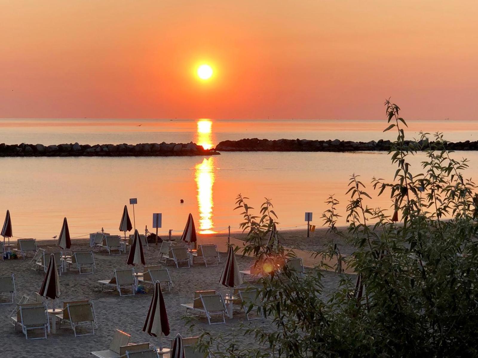 Hotel Locanda Delle Dune Bellaria-Igea Marina Eksteriør bilde