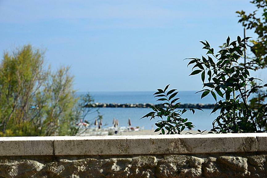 Hotel Locanda Delle Dune Bellaria-Igea Marina Eksteriør bilde